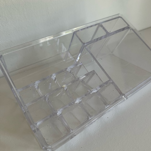 Acrylic makeup organizer, clear organizer - Picture 5 of 5